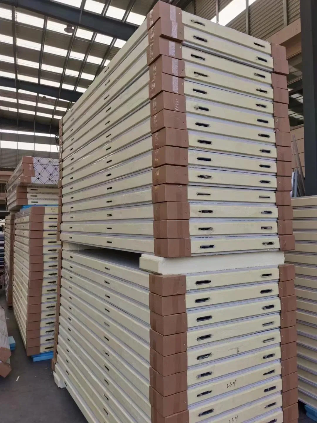 High Density Polyurethane Foam Cold Storage Sandwich Panels Price